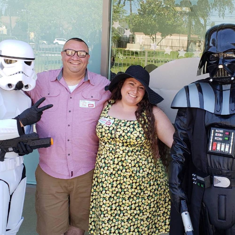 Meet your Posher, Ledis